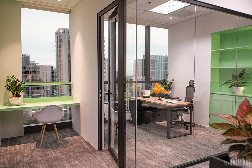 Director room & private workspace at ptt Food office