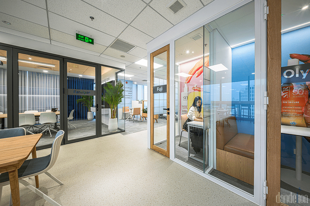 Discussion,large meeting,phone booth designed & constructed by Dandelion